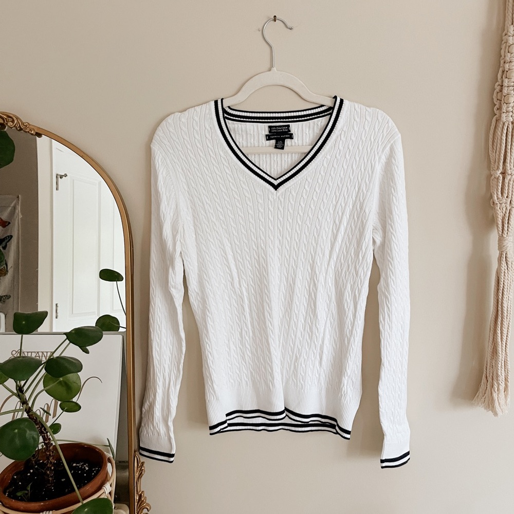 Tommy Hilfiger 100% Cotton V-Neck Cable Knit White Sweater w/ Navy Blue Stripes
